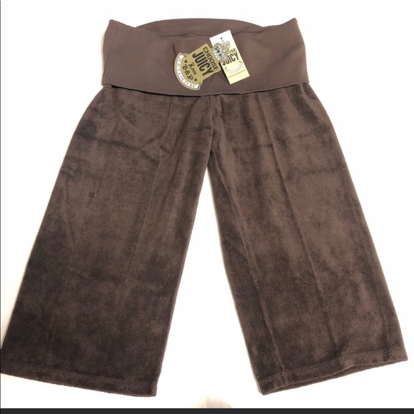 Juicy Couture Pants - ⭐️ NWT ⭐️ JUICY COUTURE CAPRIS!